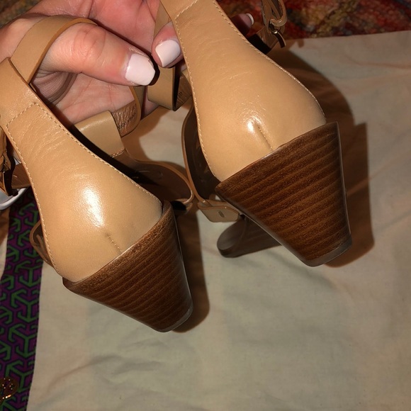 Tory Burch sandals - Picture 5 of 8